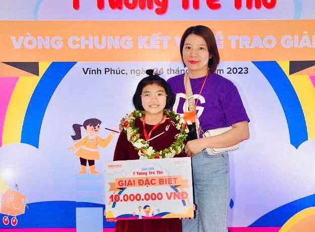 Bé Hứa Tú Anh giành giải Đặc Biệt Thuyết trình tại vòng chung kết cuộc thi Công ty Honda – Vĩnh Phúc