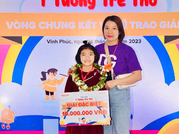 Bé Hứa Tú Anh giành giải Đặc Biệt Thuyết trình tại vòng chung kết cuộc thi Công ty Honda – Vĩnh Phúc