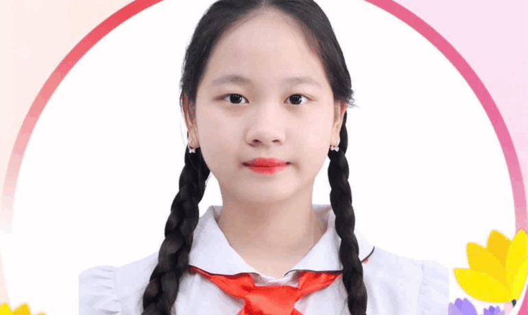Bé Hà Linh – Đại biểu Cháu Ngoan Bác Hồ Toàn quốc