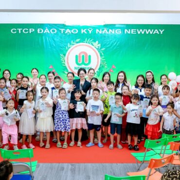 BA MẸ CÓ THẤY CON MÌNH NHƯ THẾ NÀY KHÔNG?